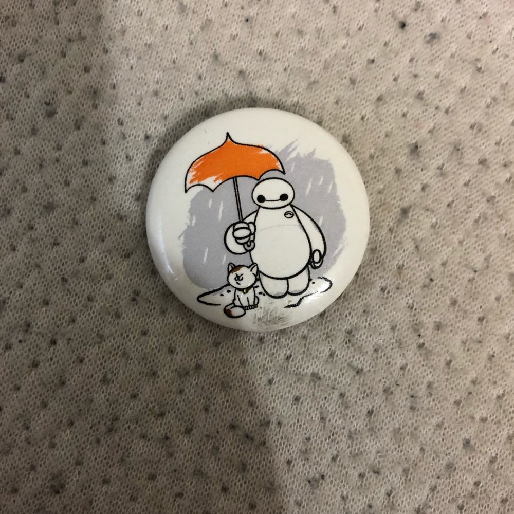 Baymax disney pin